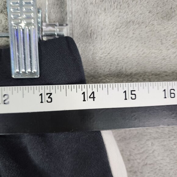 Womens Under Armour Loose Fit Fleece Sweat Shorts Athletic Baseline 6" Inseam S - Picture 9 of 12